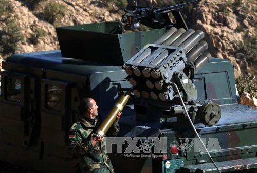 Phe đối lập Syria giành lại ngôi làng chiến lược từ tay IS